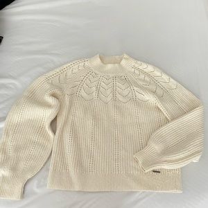 abercrombie NWOT sweater